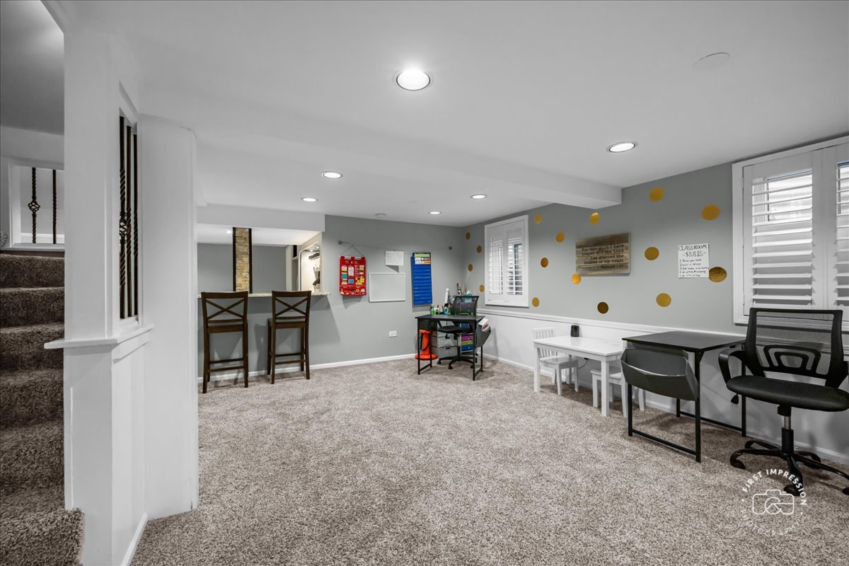 1220 Heatherton Drive Naperville IL 60563