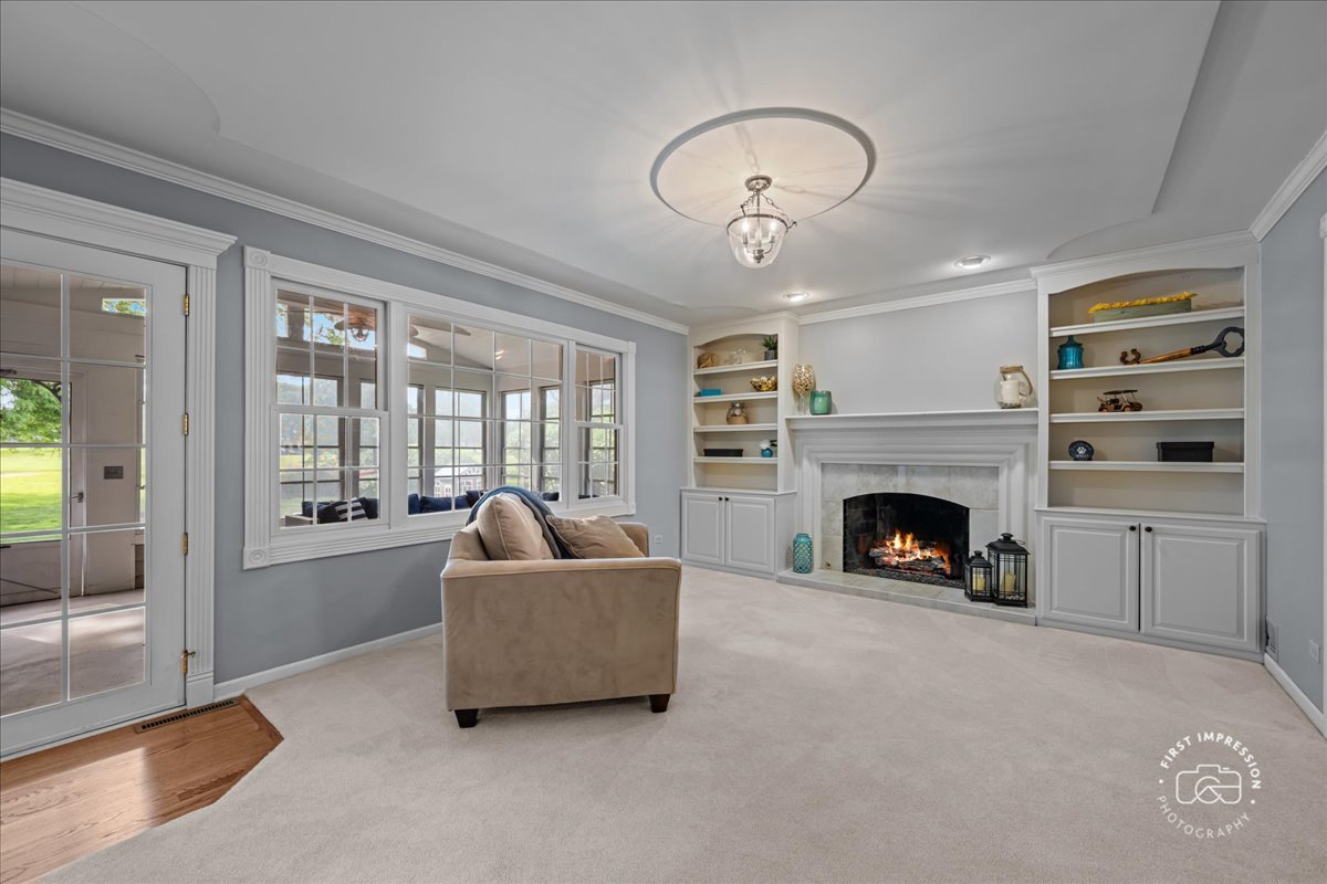 1220 Heatherton Drive Naperville IL 60563