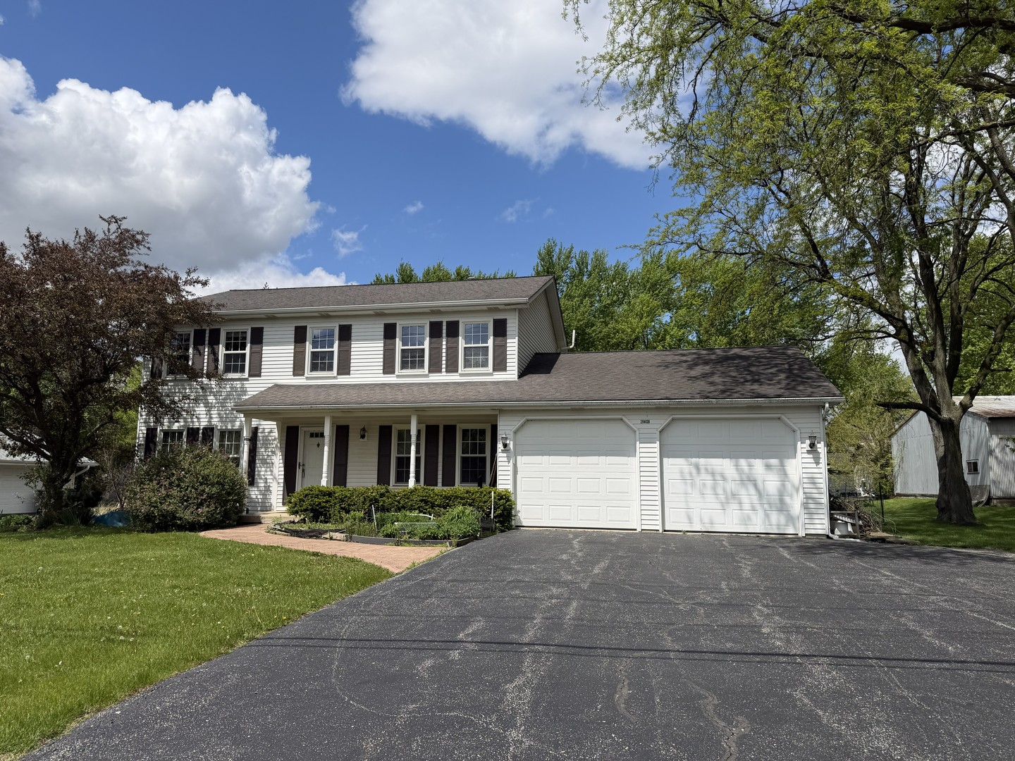 29W026 103RD Street Naperville IL 60564
