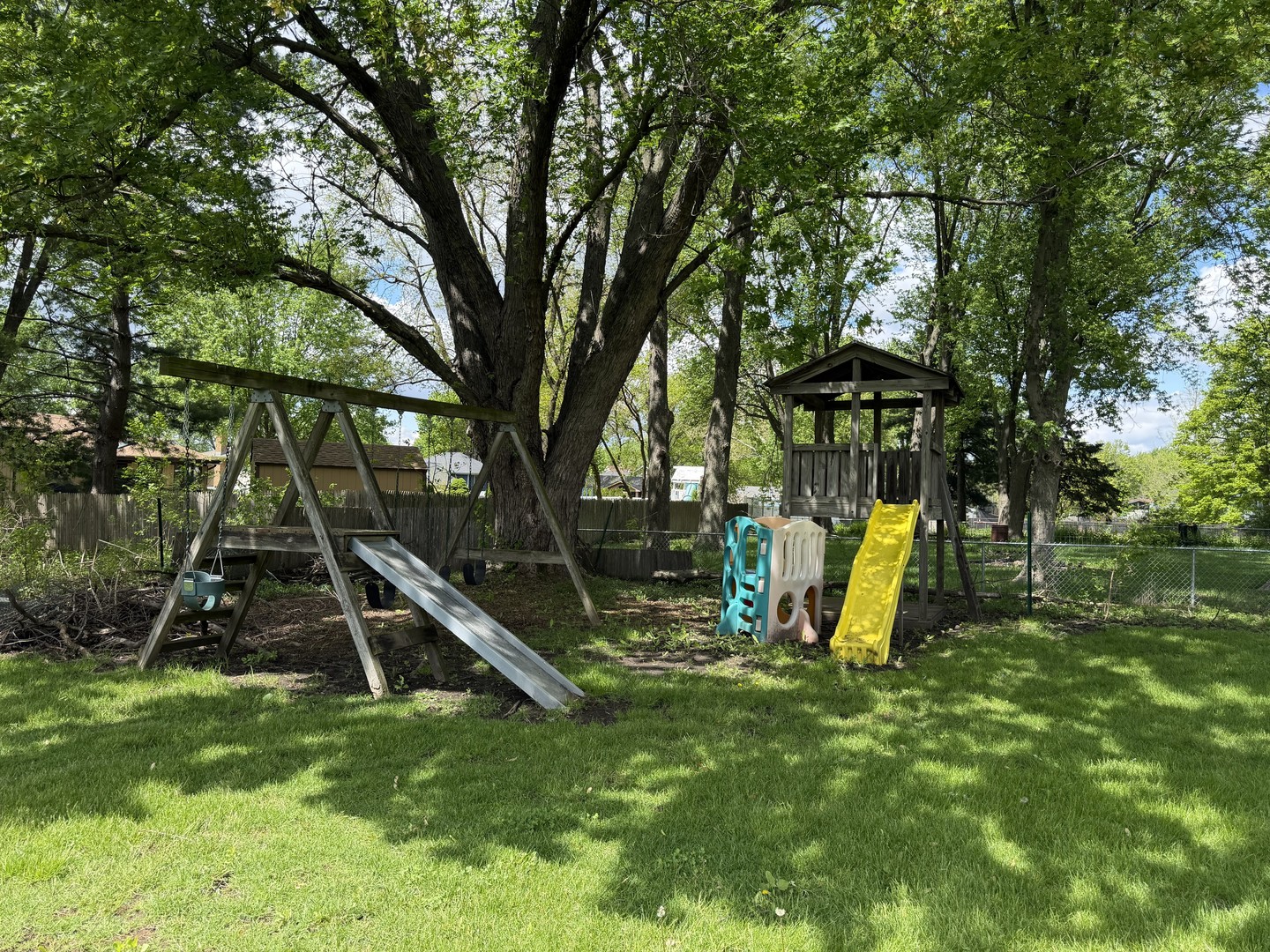 29W026 103RD Street Naperville IL 60564