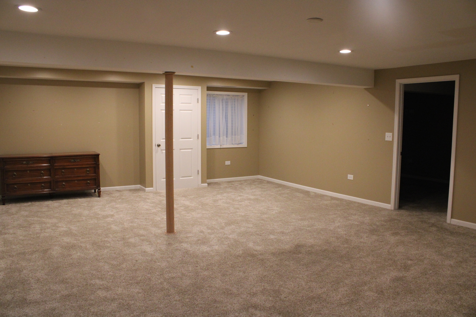 1622 Captiva Drive Aurora IL 60504