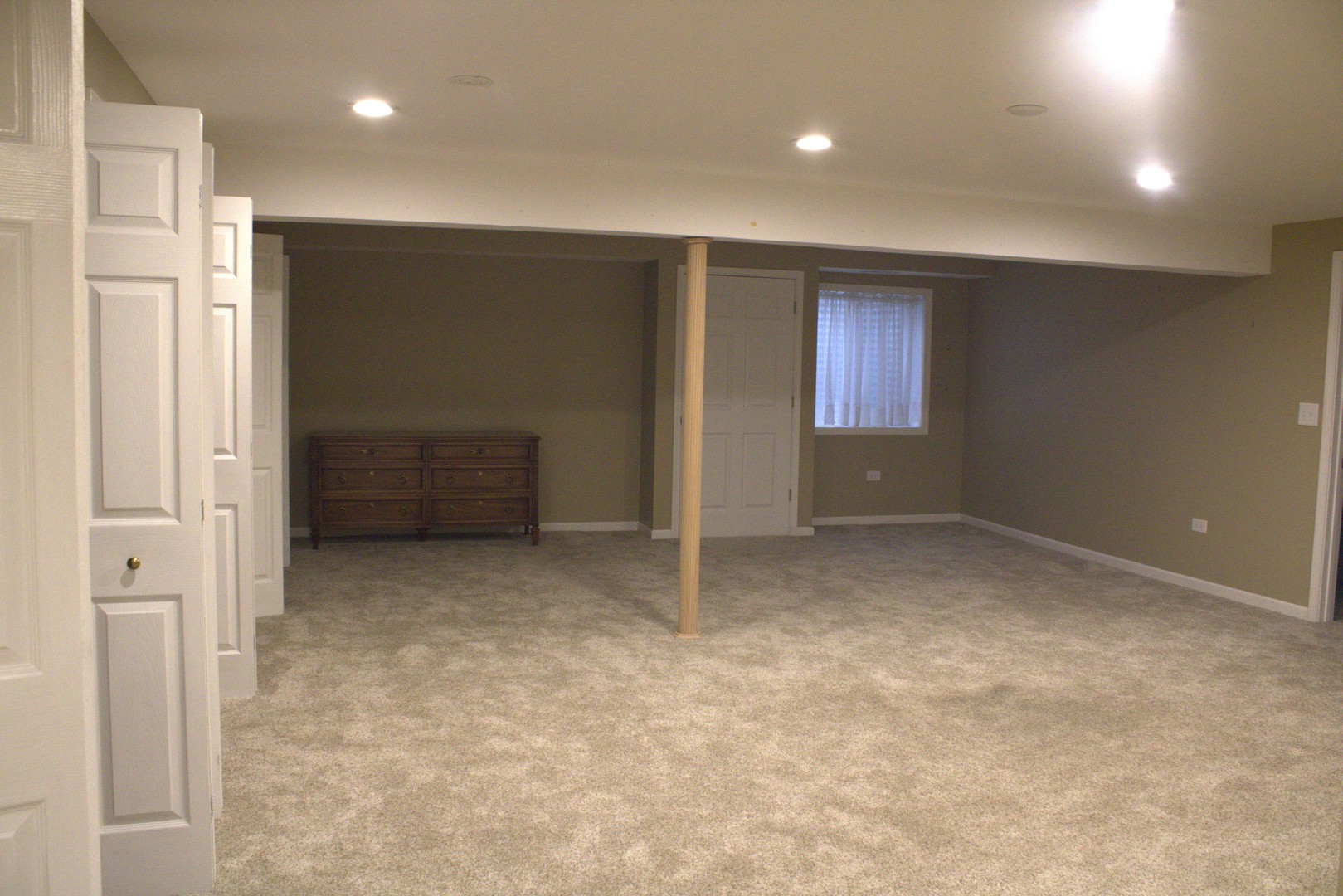 1622 Captiva Drive Aurora IL 60504