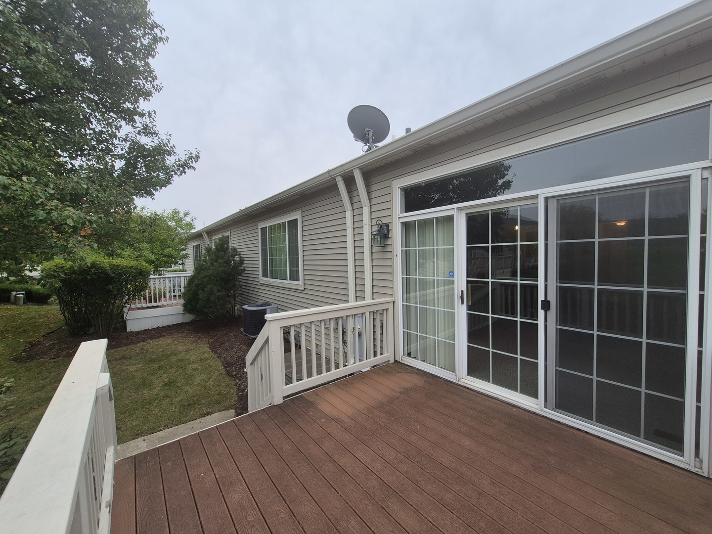 1622 Captiva Drive Aurora IL 60504