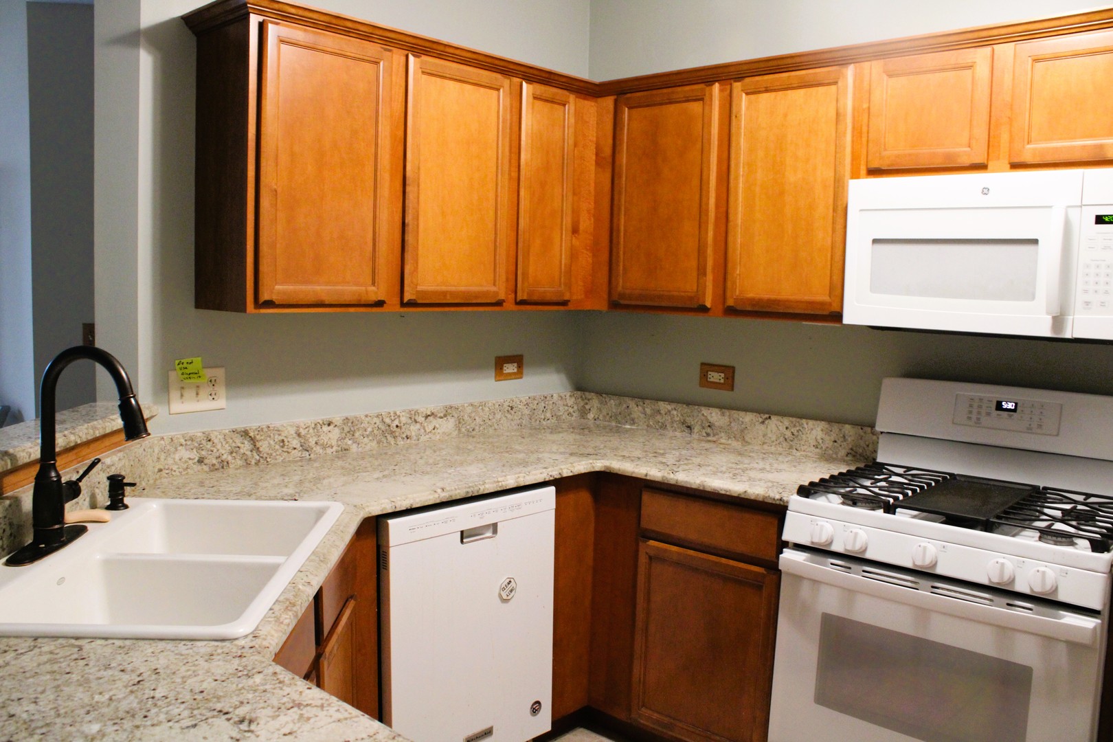 1622 Captiva Drive Aurora IL 60504