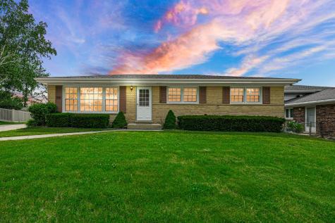 330 Gareth Lane Schaumburg IL 60193