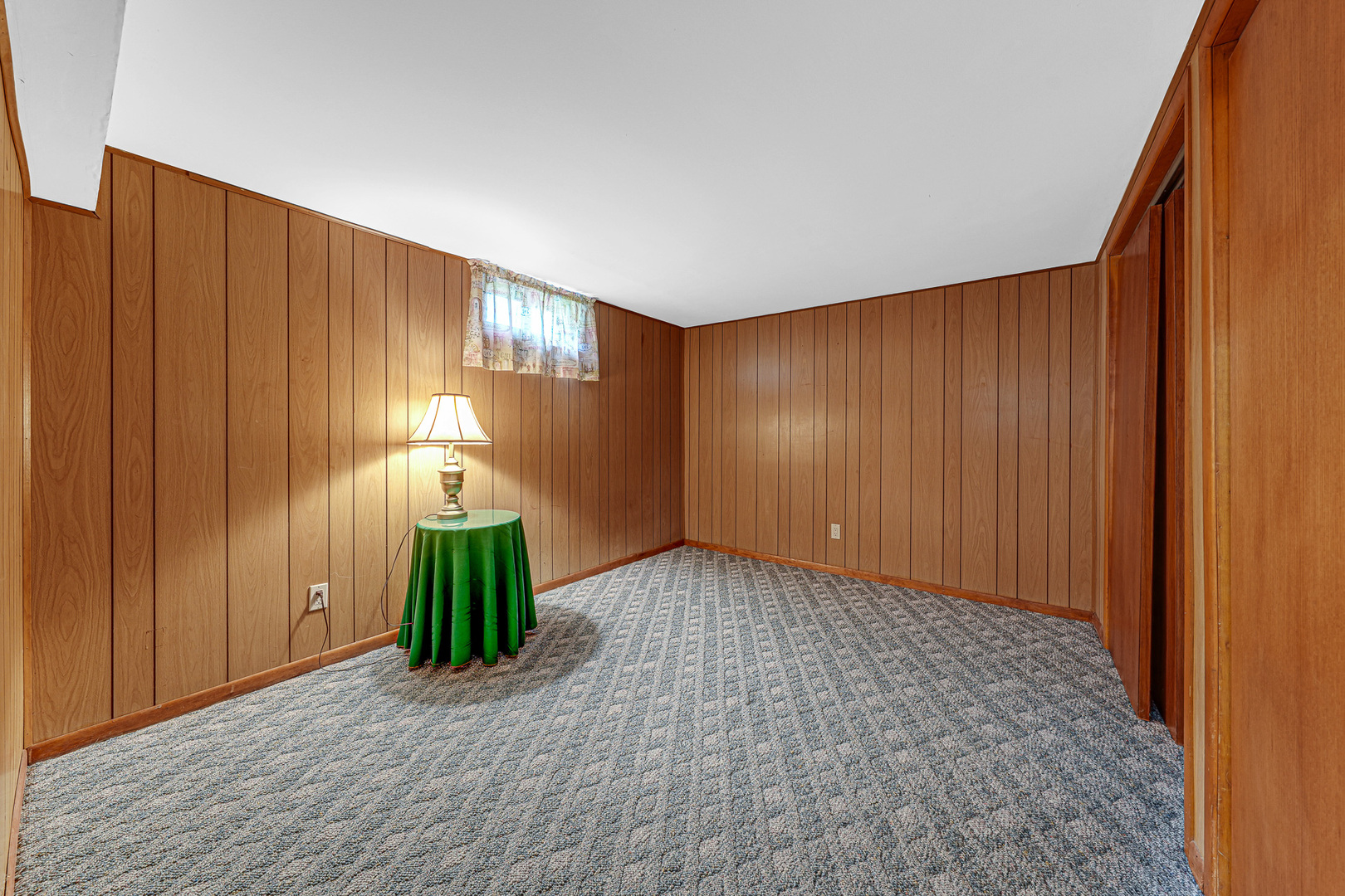 330 Gareth Lane Schaumburg IL 60193