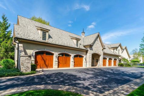 93 Hawley Woods Road Barrington IL 60010