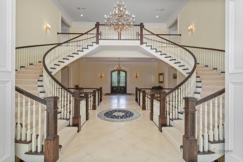 93 Hawley Woods Road Barrington IL 60010