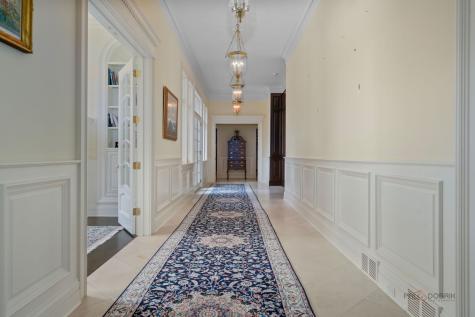 93 Hawley Woods Road Barrington IL 60010