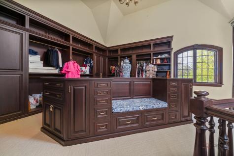 93 Hawley Woods Road Barrington IL 60010