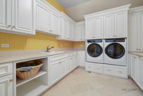 93 Hawley Woods Road Barrington IL 60010