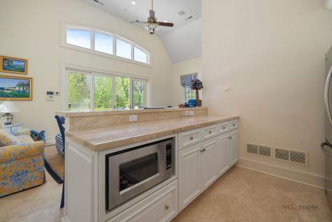 93 Hawley Woods Road Barrington IL 60010