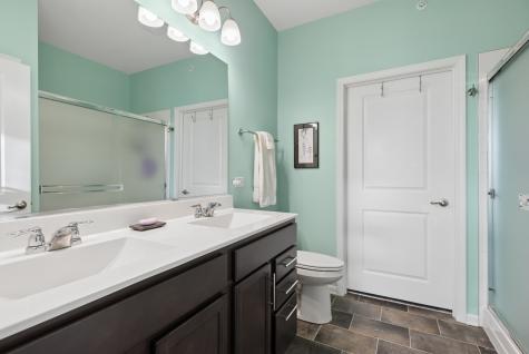 217 Sussex Court North Aurora IL 60542