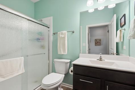 217 Sussex Court North Aurora IL 60542