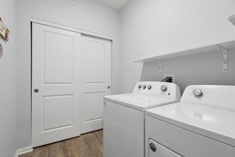 217 Sussex Court North Aurora IL 60542