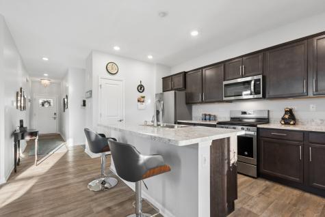 217 Sussex Court North Aurora IL 60542