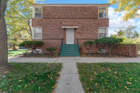 8900 South Dauphin Avenue Chicago IL 60619