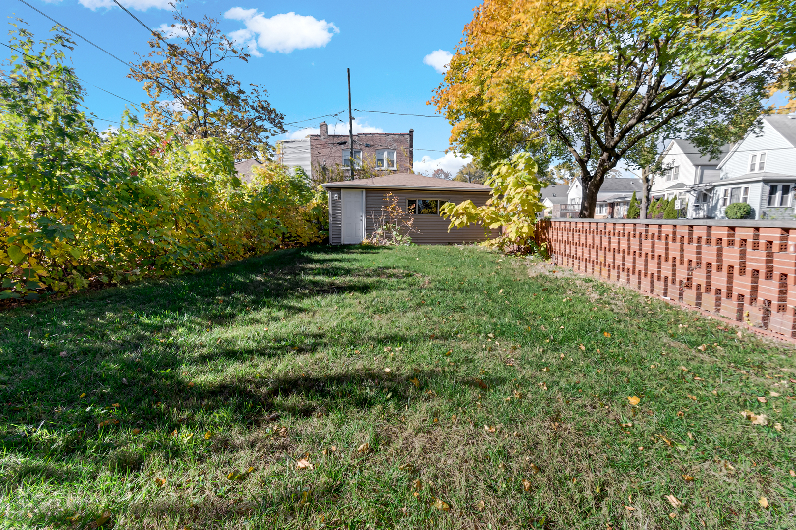 8900 South Dauphin Avenue Chicago IL 60619