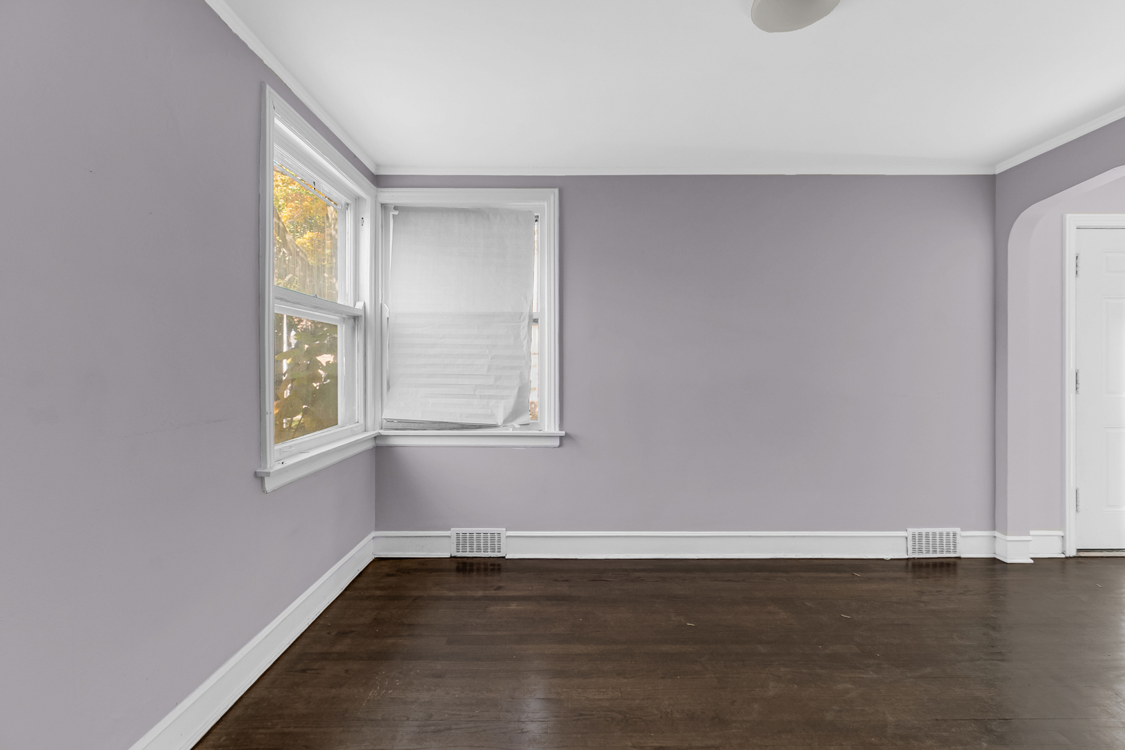 8900 South Dauphin Avenue Chicago IL 60619