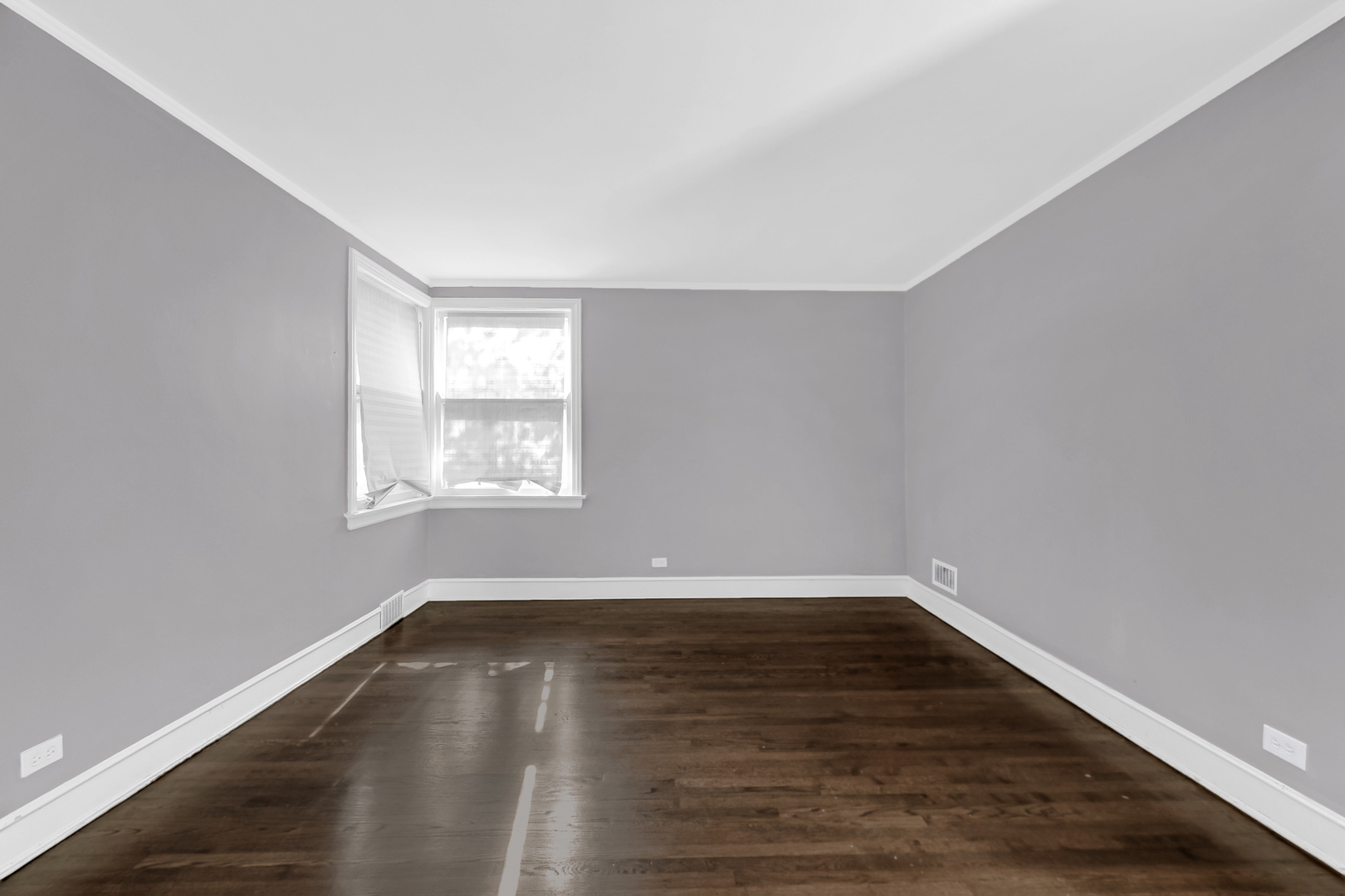 8900 South Dauphin Avenue Chicago IL 60619