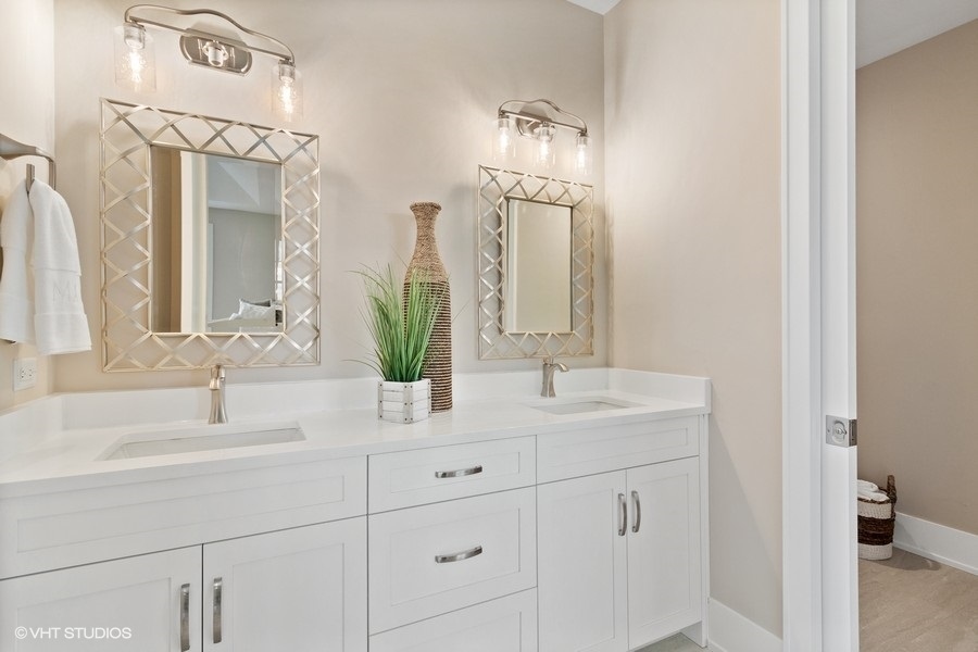 1113 Hawthorn (Lot 138) Boulevard Western Springs IL 60558
