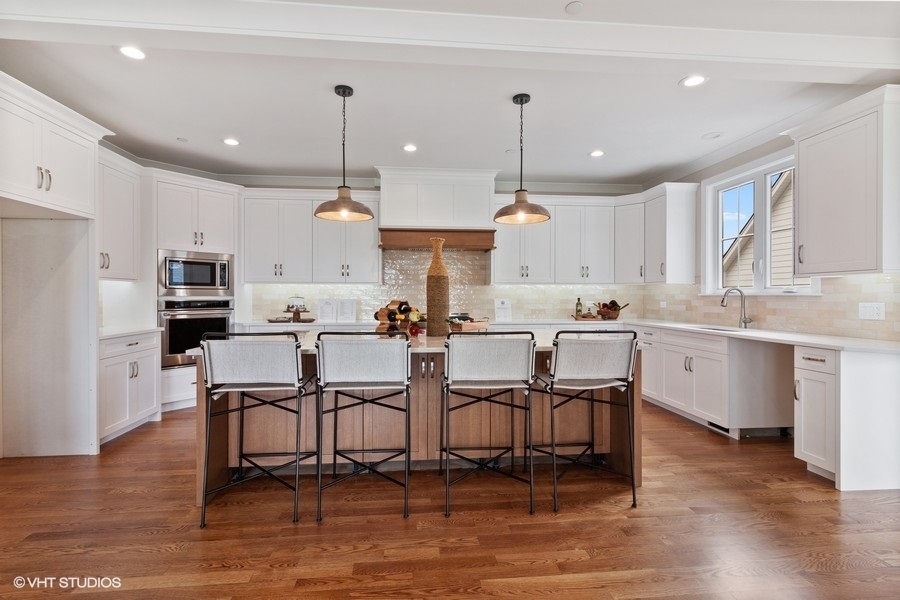 1113 Hawthorn (Lot 138) Boulevard Western Springs IL 60558