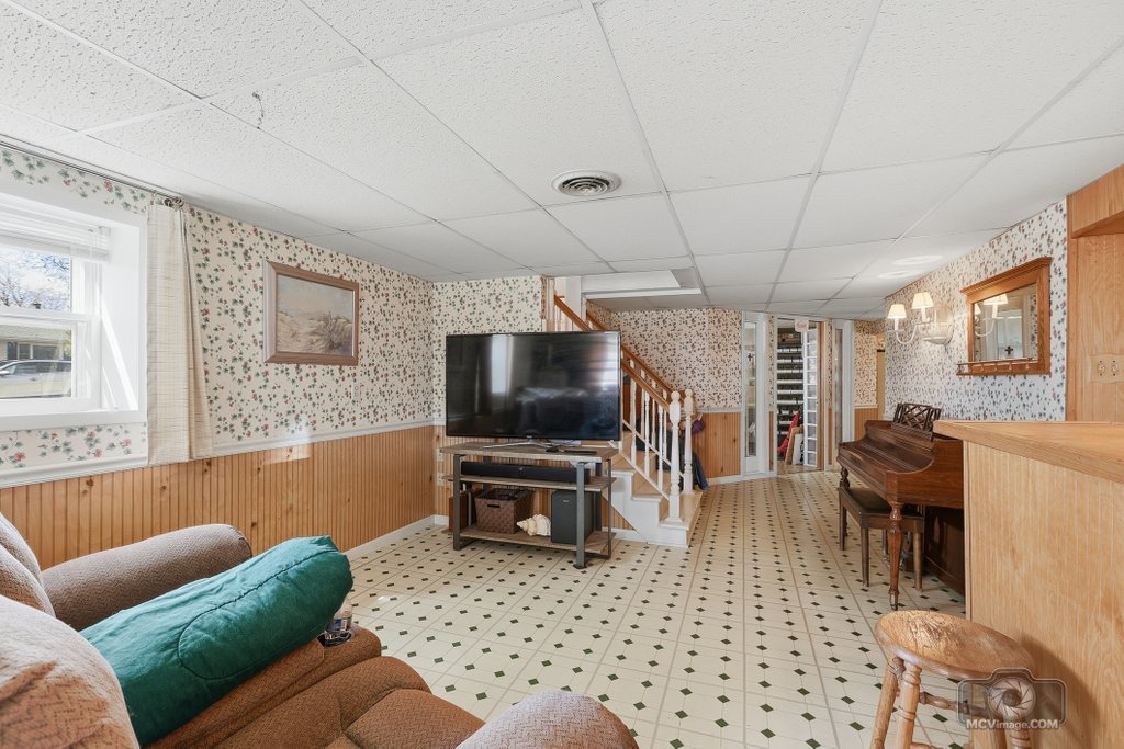 904 Cove Avenue Lockport IL 60441