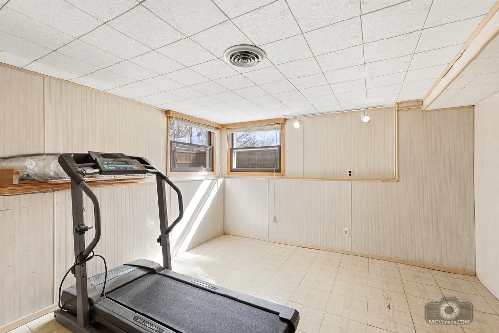 904 Cove Avenue Lockport IL 60441