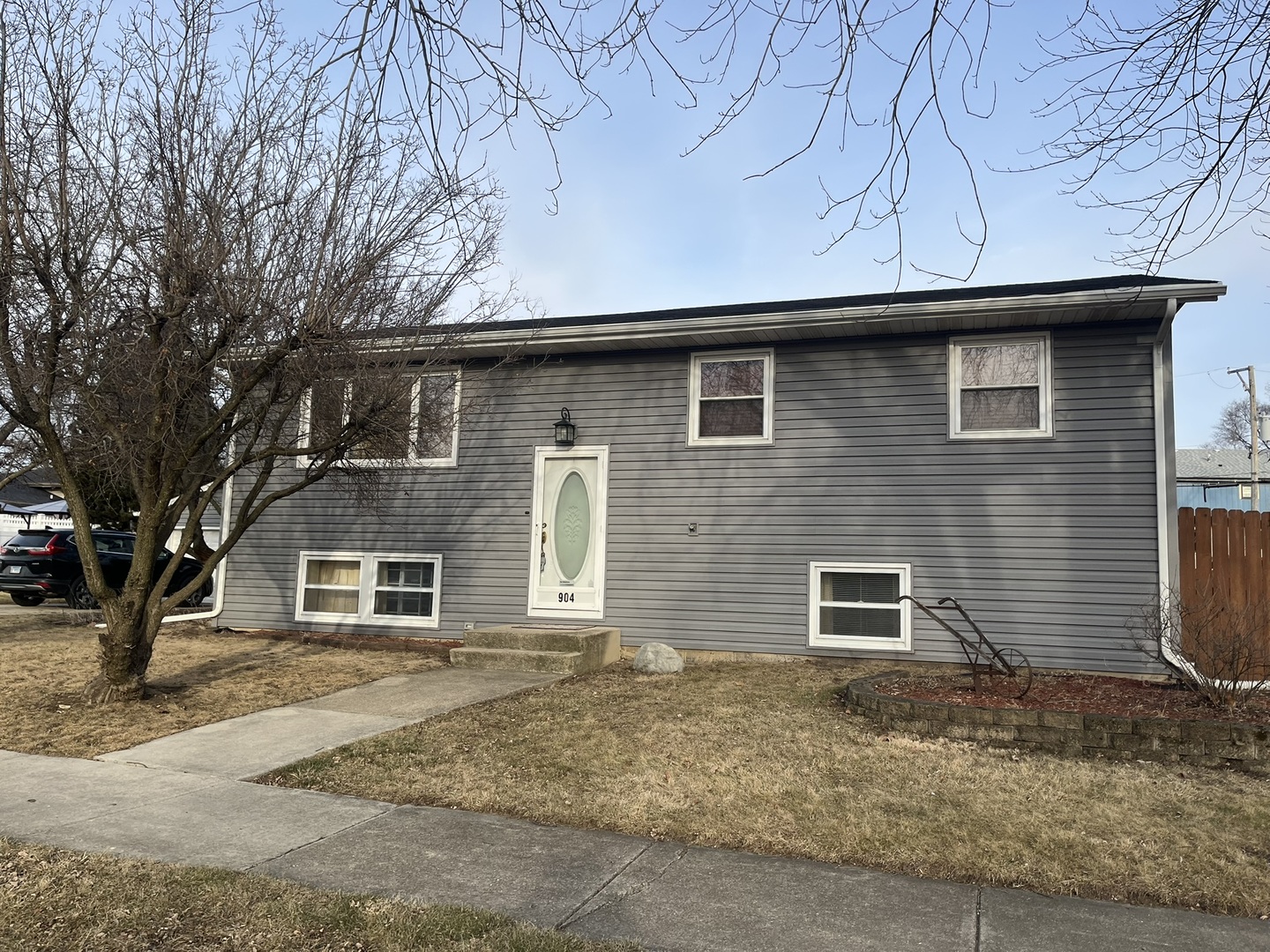 904 Cove Avenue Lockport IL 60441