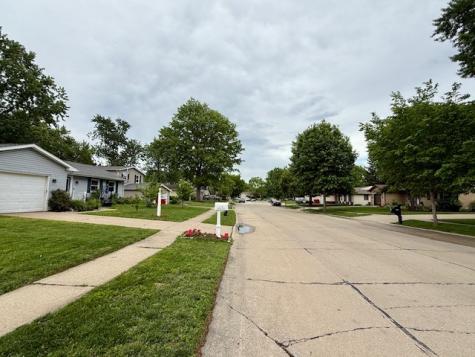 2302 Branch Road Champaign IL 61821