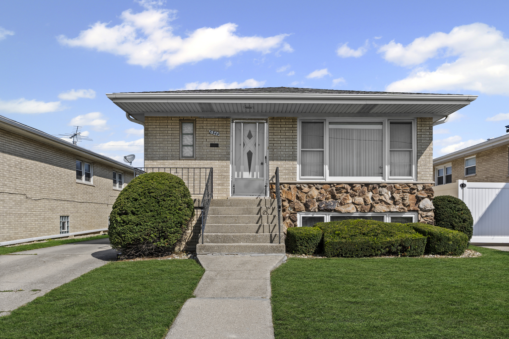 8344 West Catherine Avenue Chicago IL 60656