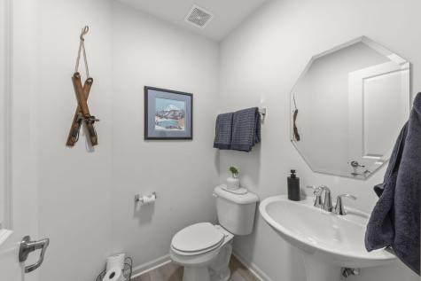 1639 Bentz Way Batavia IL 60510