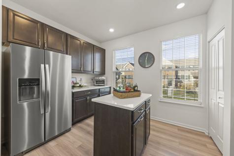 1639 Bentz Way Batavia IL 60510