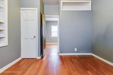 5918 South Albany Avenue Chicago IL 60629