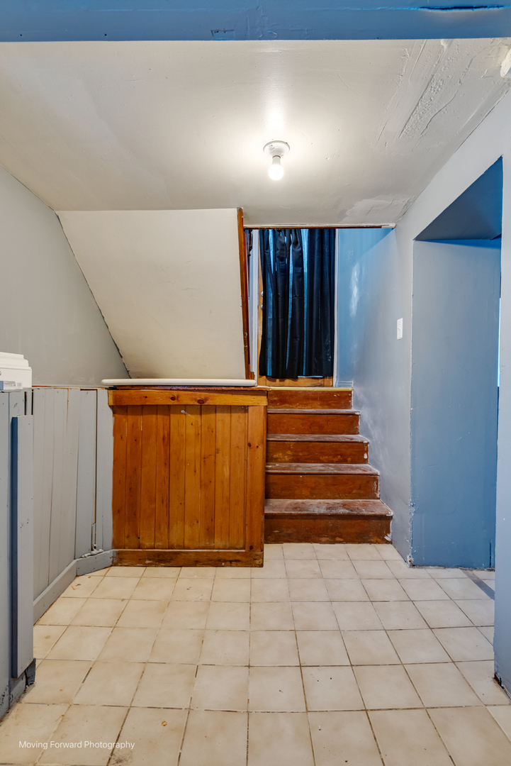 5918 South Albany Avenue Chicago IL 60629