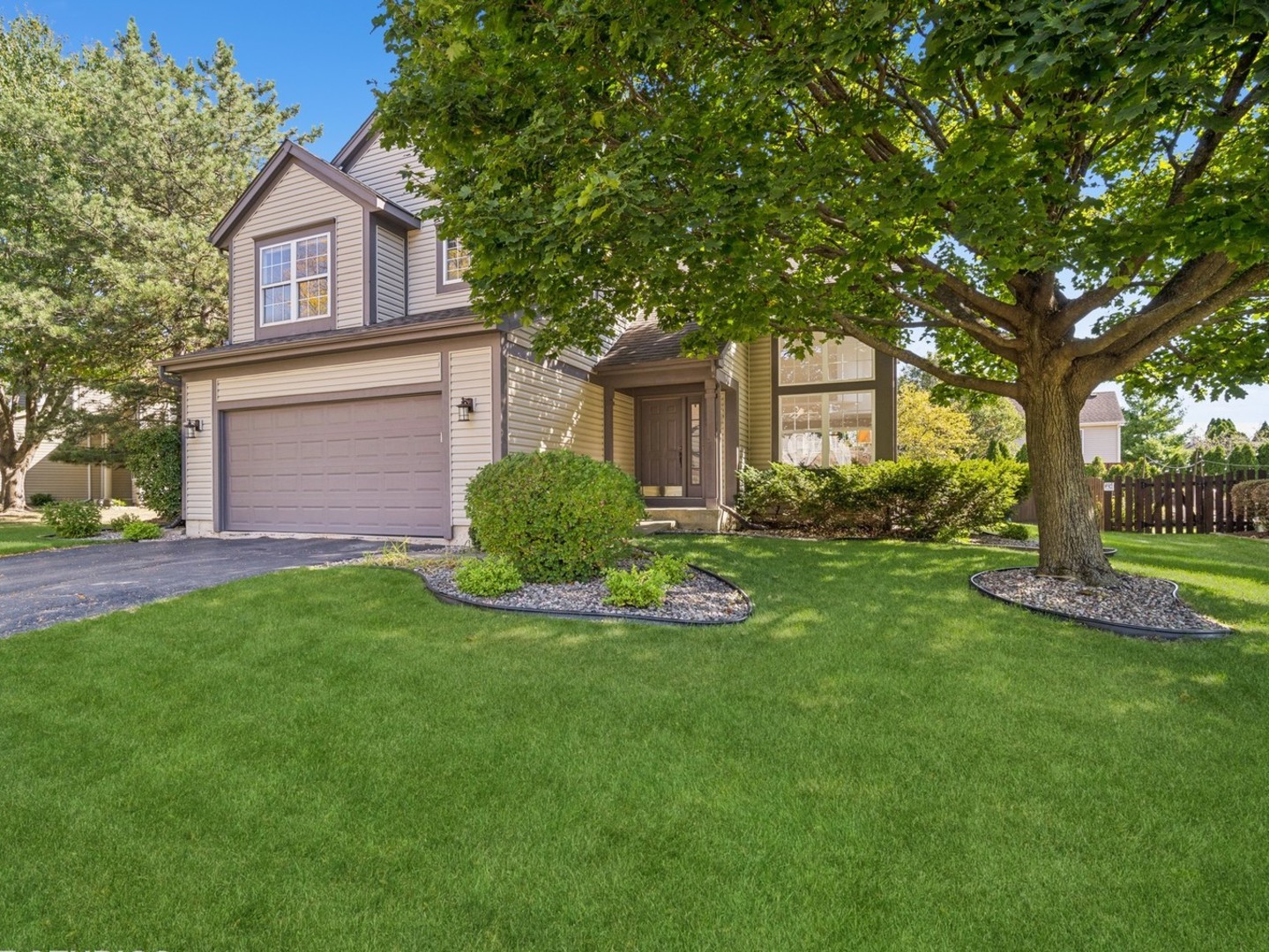 1355 Beacon Lane Bartlett IL 60103