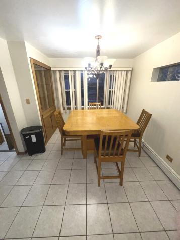 8737 South Richmond Avenue Evergreen Park IL 60805
