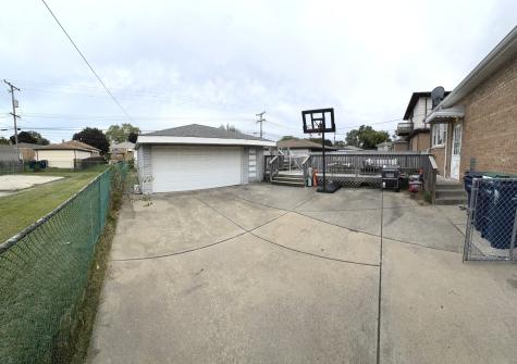 8737 South Richmond Avenue Evergreen Park IL 60805