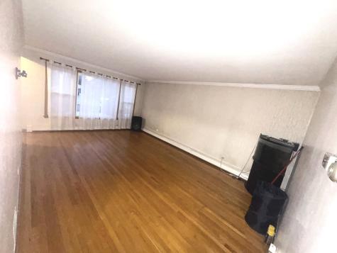 8737 South Richmond Avenue Evergreen Park IL 60805
