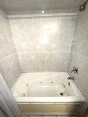 8737 South Richmond Avenue Evergreen Park IL 60805