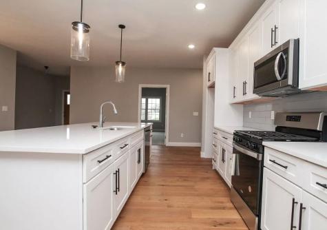 1 Saint Ivans Circle Bloomington IL 61705