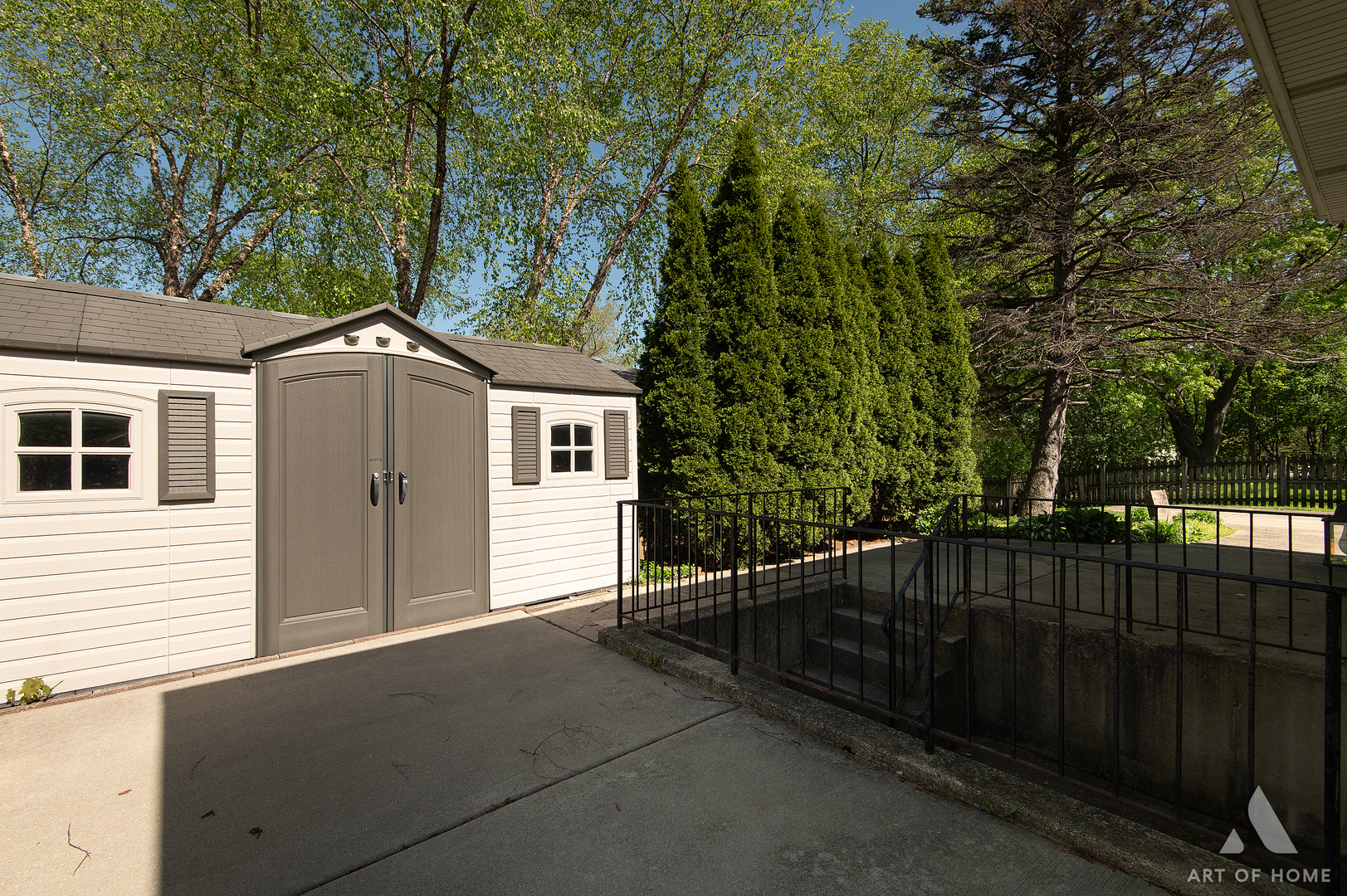 603 John Court Schaumburg IL 60193