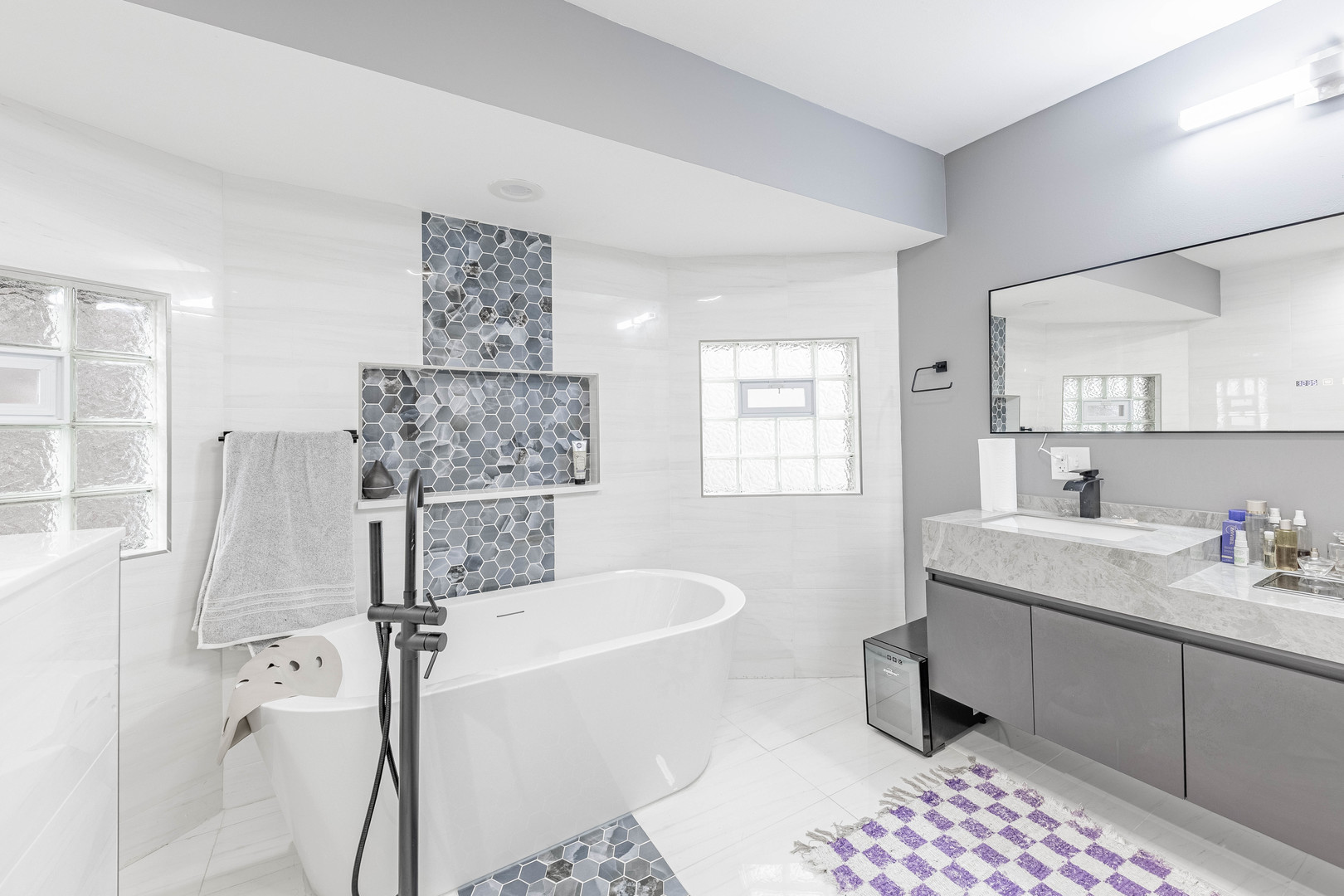 7335 South Greenwood Avenue Chicago IL 60619