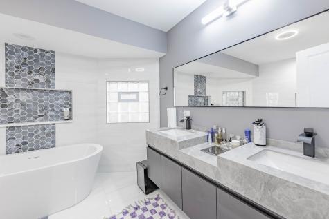 7335 South Greenwood Avenue Chicago IL 60619