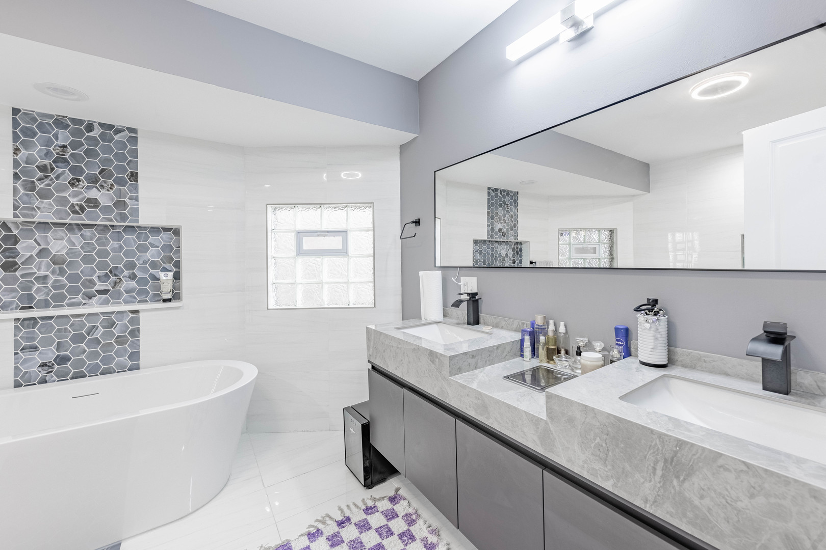 7335 South Greenwood Avenue Chicago IL 60619