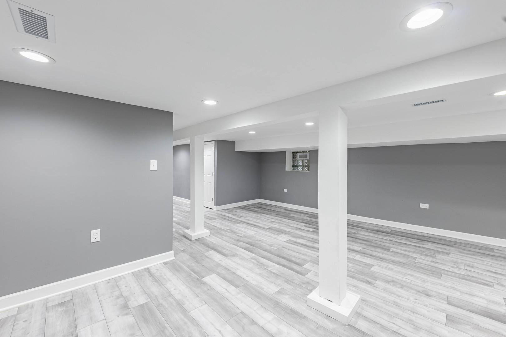 7335 South Greenwood Avenue Chicago IL 60619