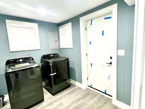 7042 South Eberhart Avenue Chicago IL 60637