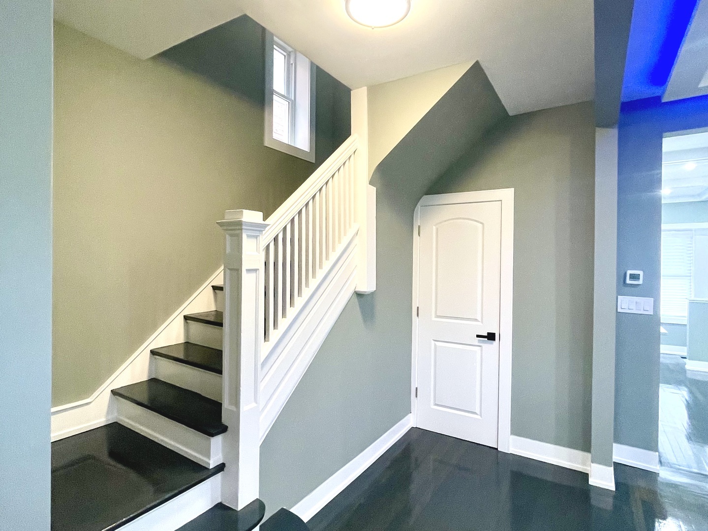 7042 South Eberhart Avenue Chicago IL 60637