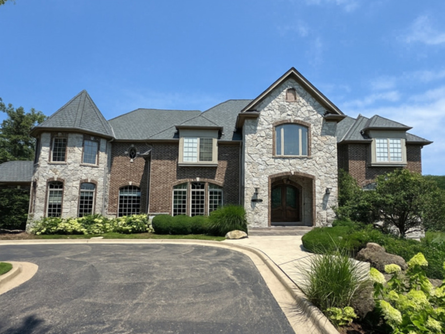 16W122 91ST Street Burr Ridge IL 60527
