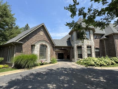 16W122 91ST Street Burr Ridge IL 60527